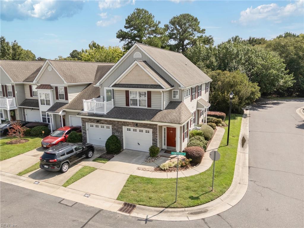 1902 Sawgrass LN