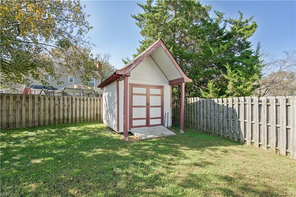 361 King Christian CIR