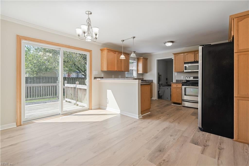 361 King Christian CIR