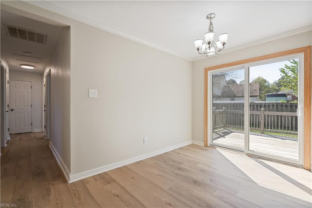 361 King Christian CIR