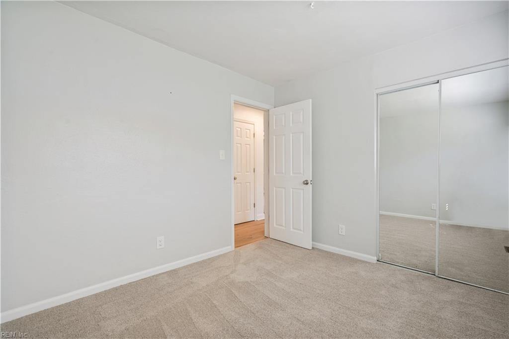 361 King Christian CIR
