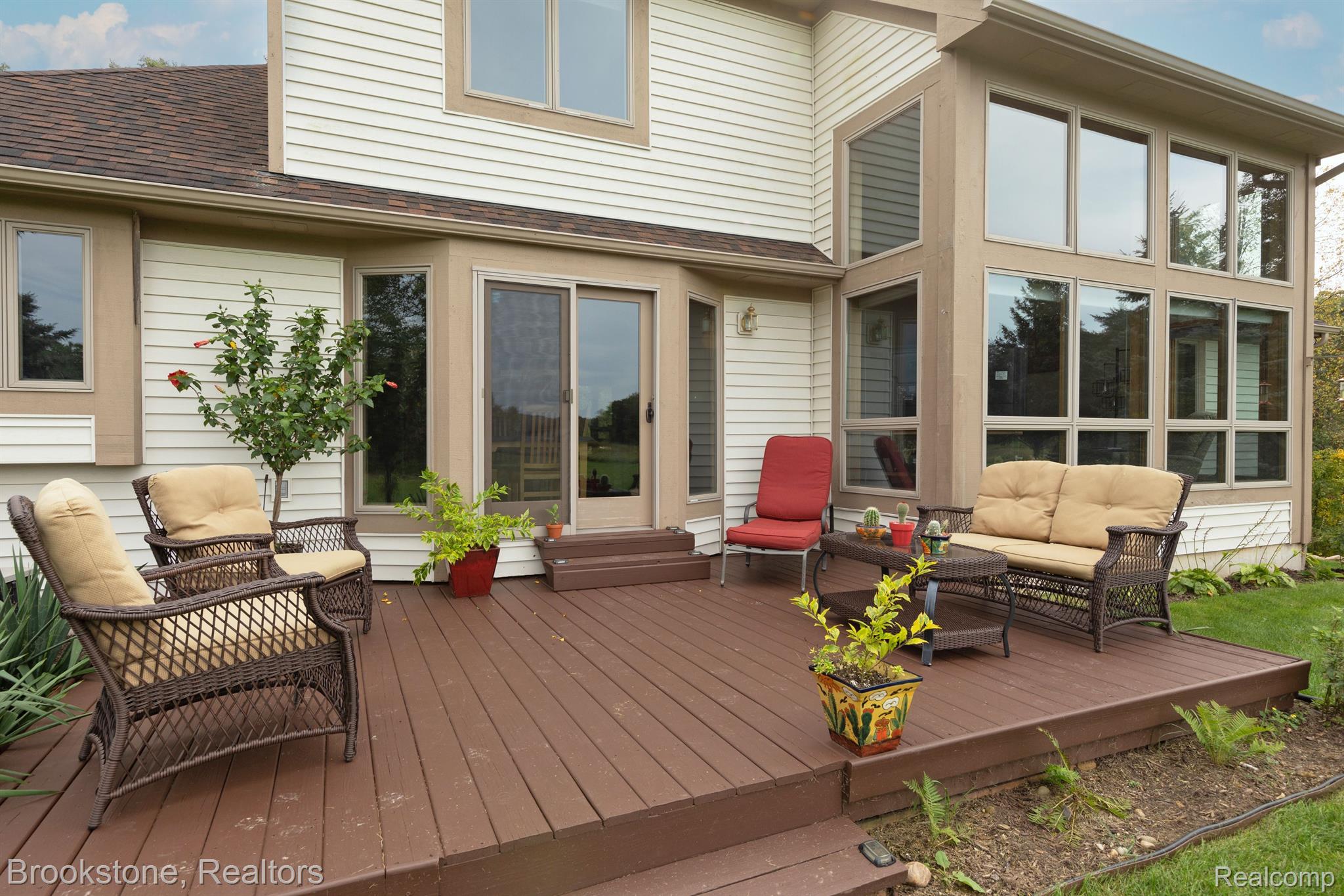 6115 GRASS LAKE Road