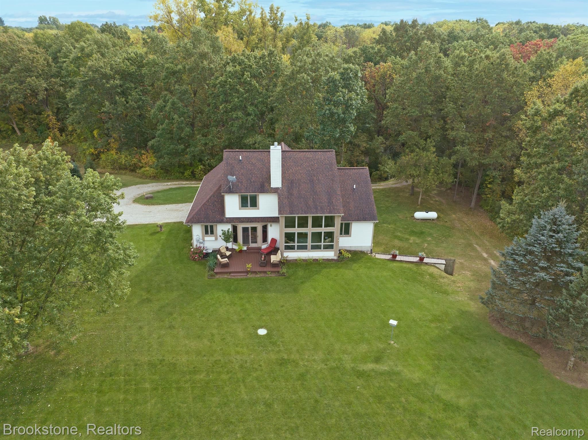 6115 GRASS LAKE Road