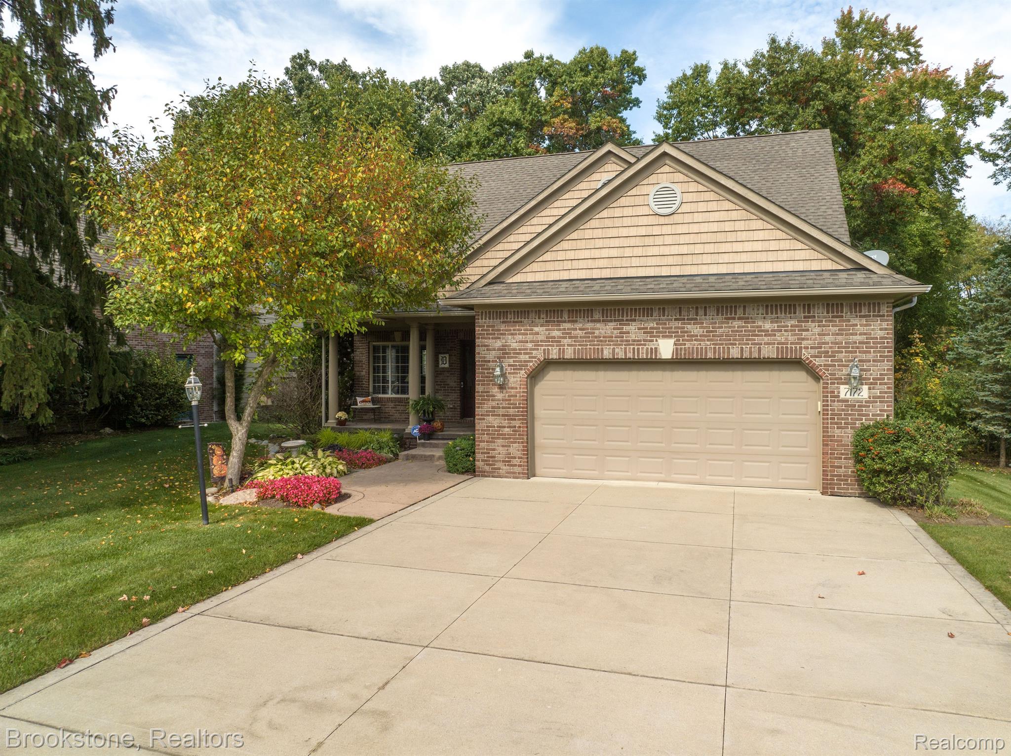 7172 ELDERWOOD Circle