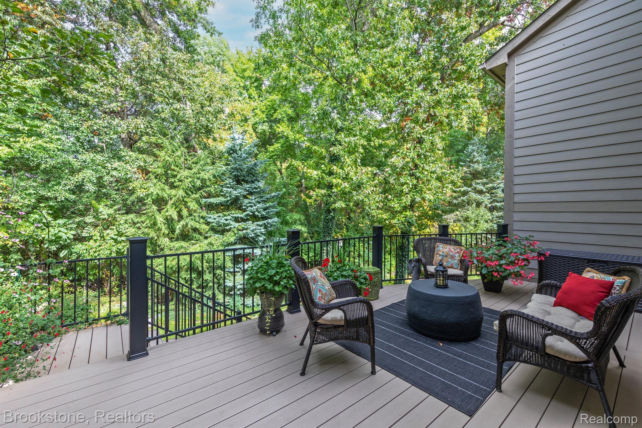 7172 ELDERWOOD Circle