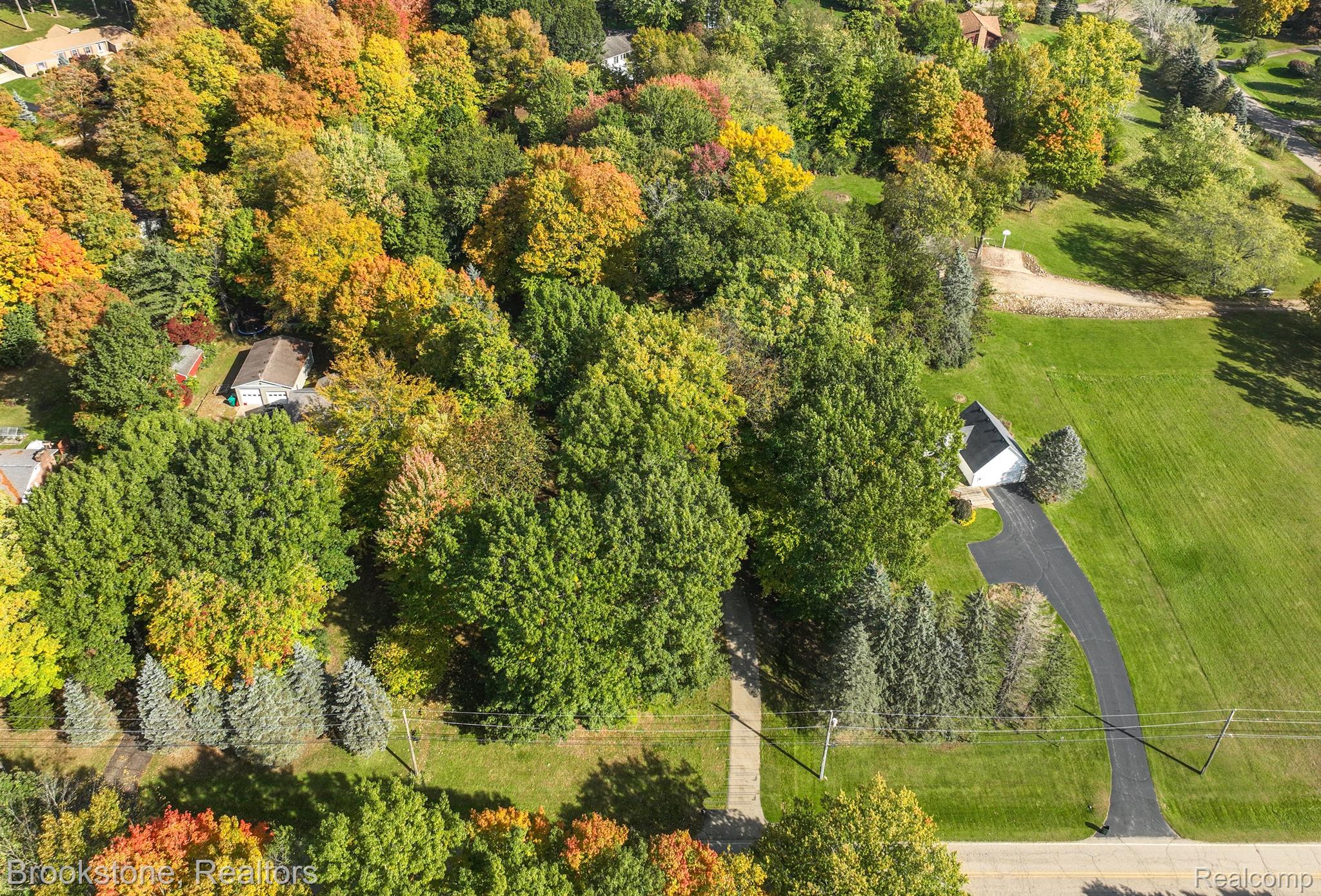 1339 MAPLE GROVE Road