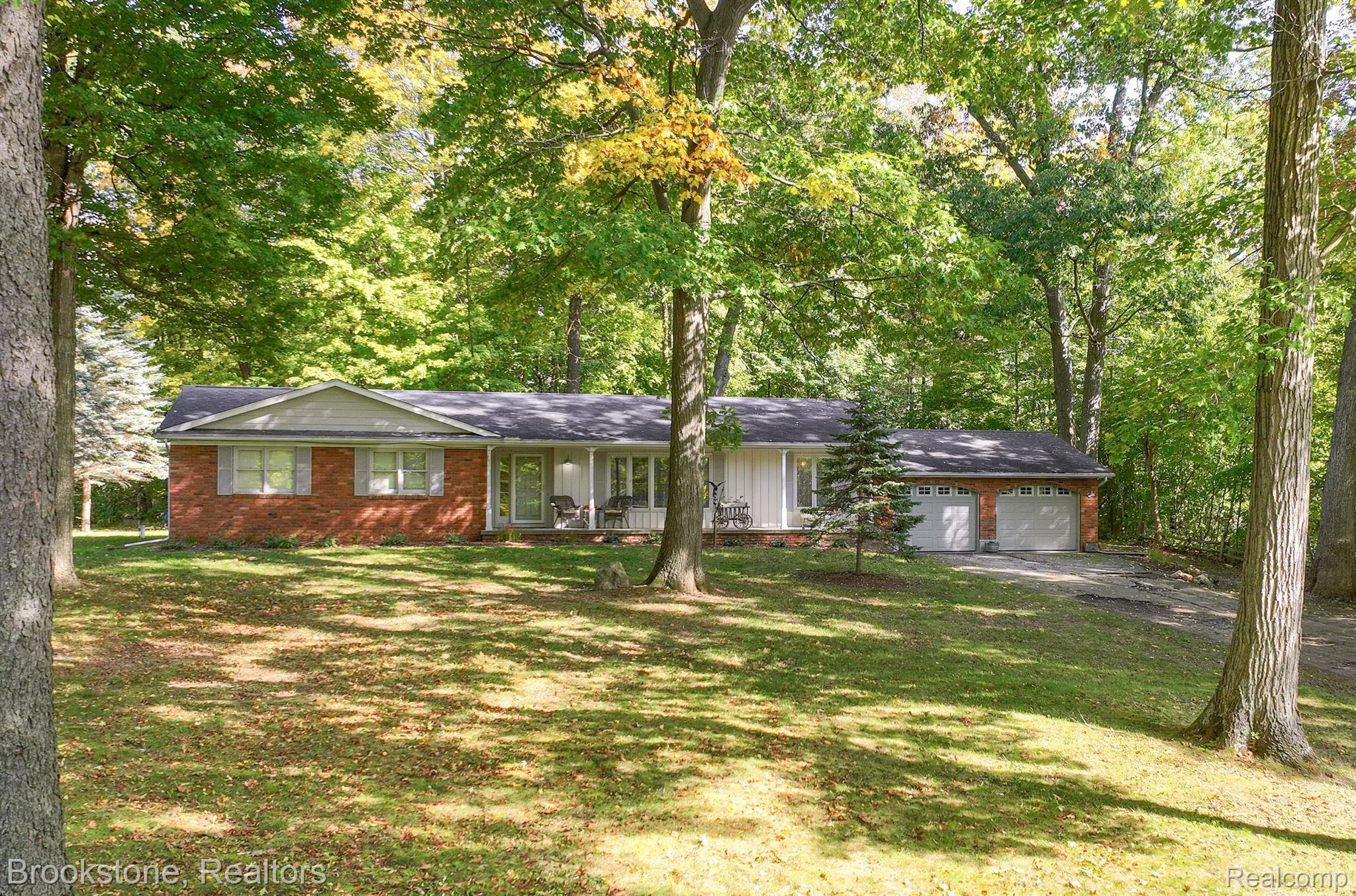 1339 MAPLE GROVE Road