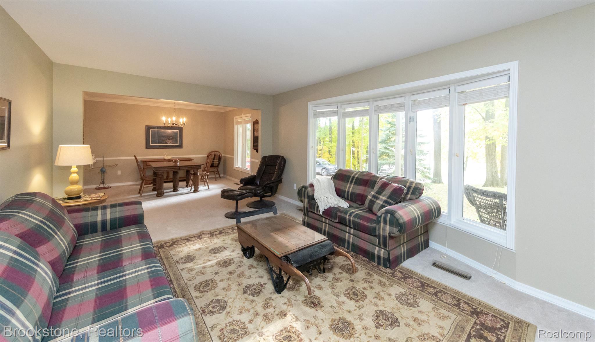 1339 MAPLE GROVE Road