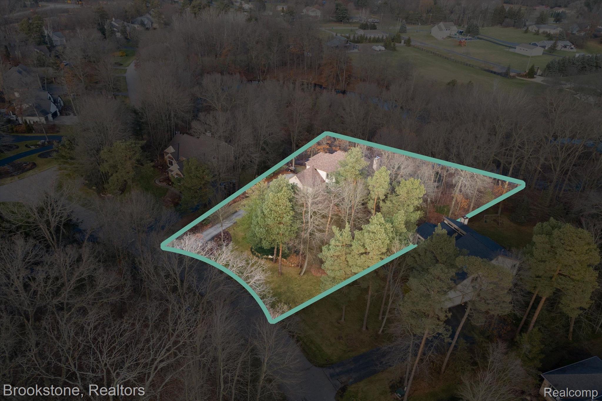 8270 LOST PINES Drive