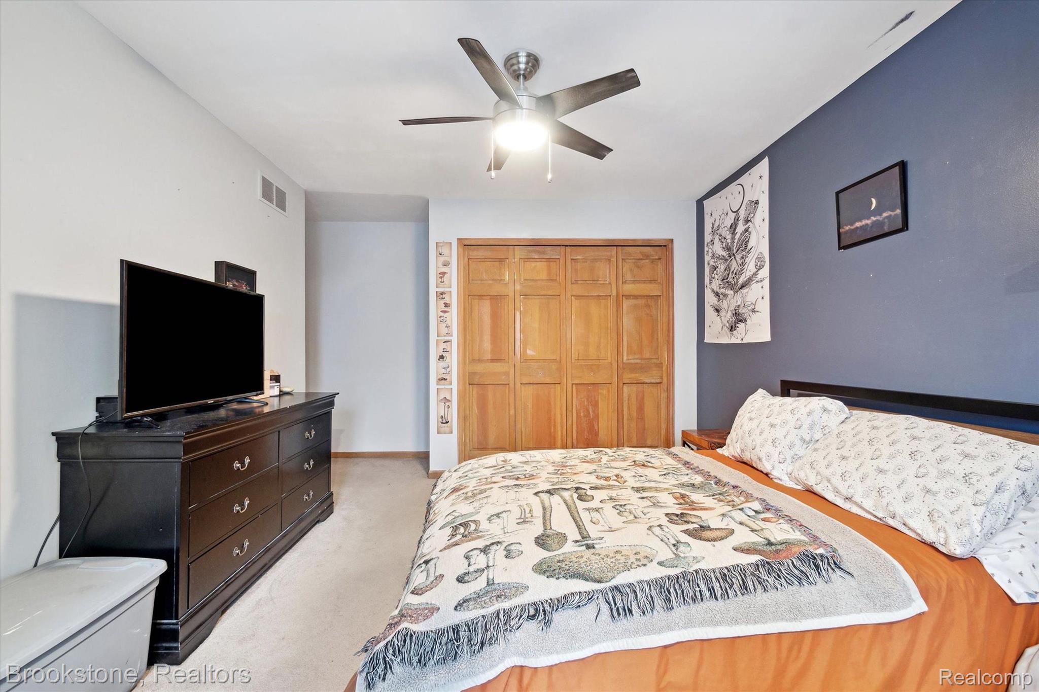 8270 LOST PINES Drive