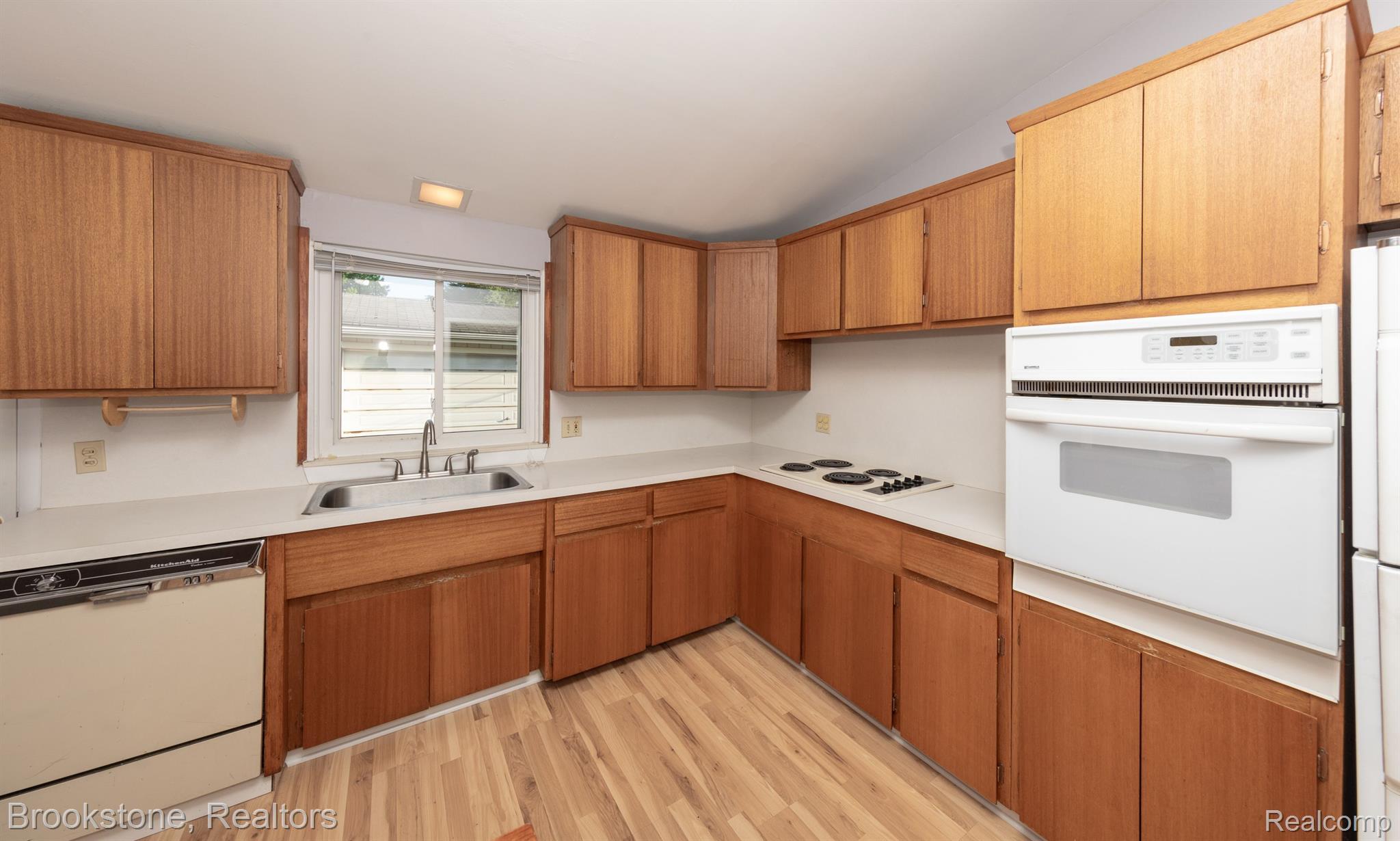26811 VAN BUREN Road