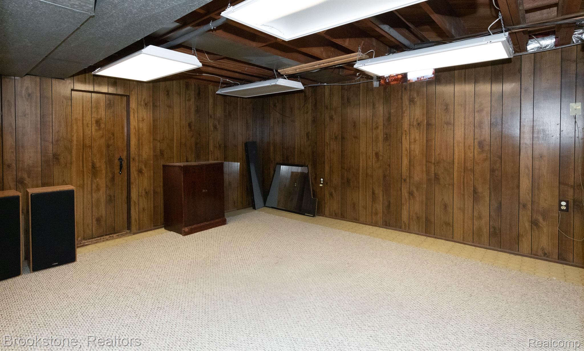 26811 VAN BUREN Road