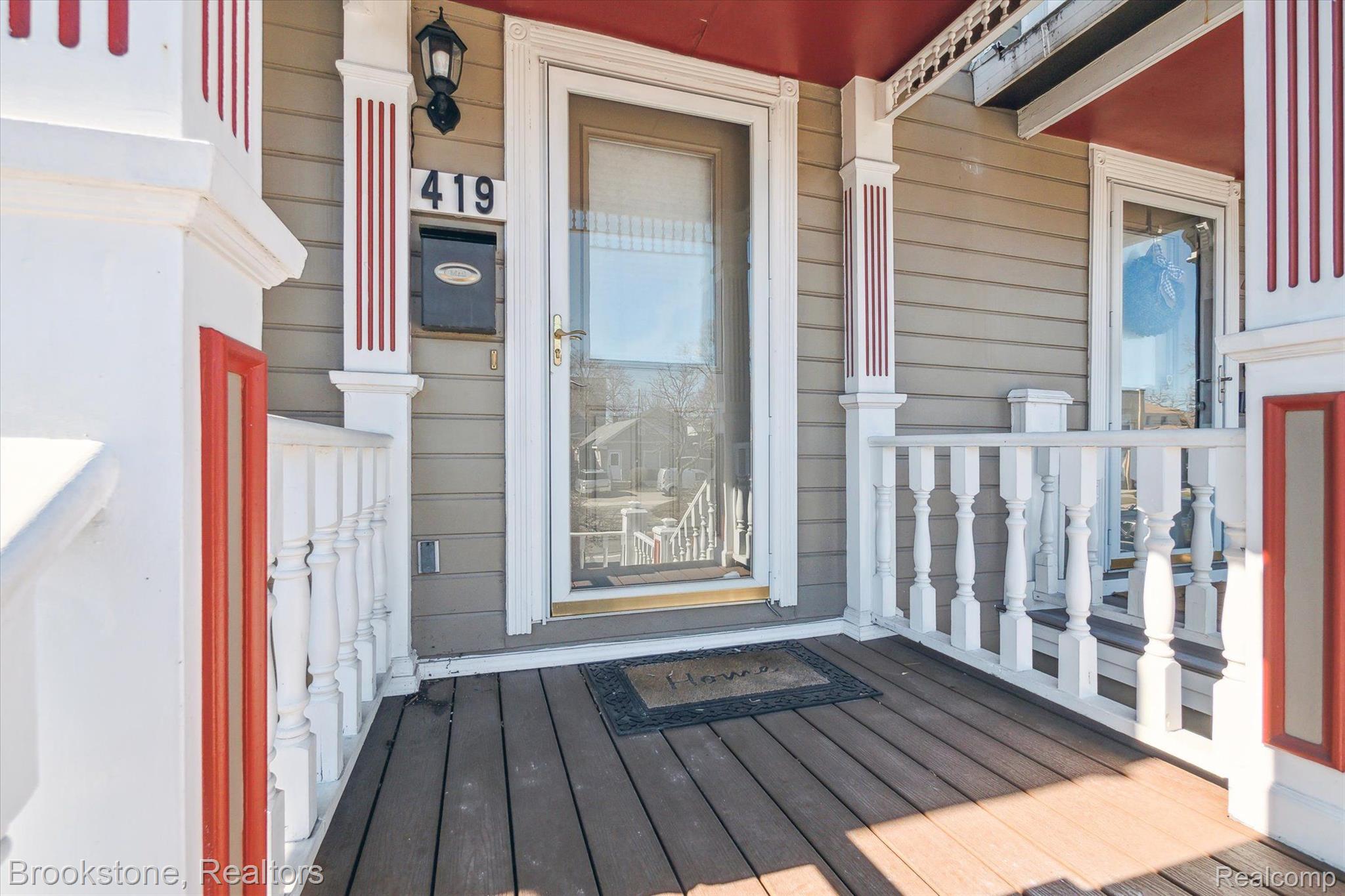 419 N WASHINGTON Avenue