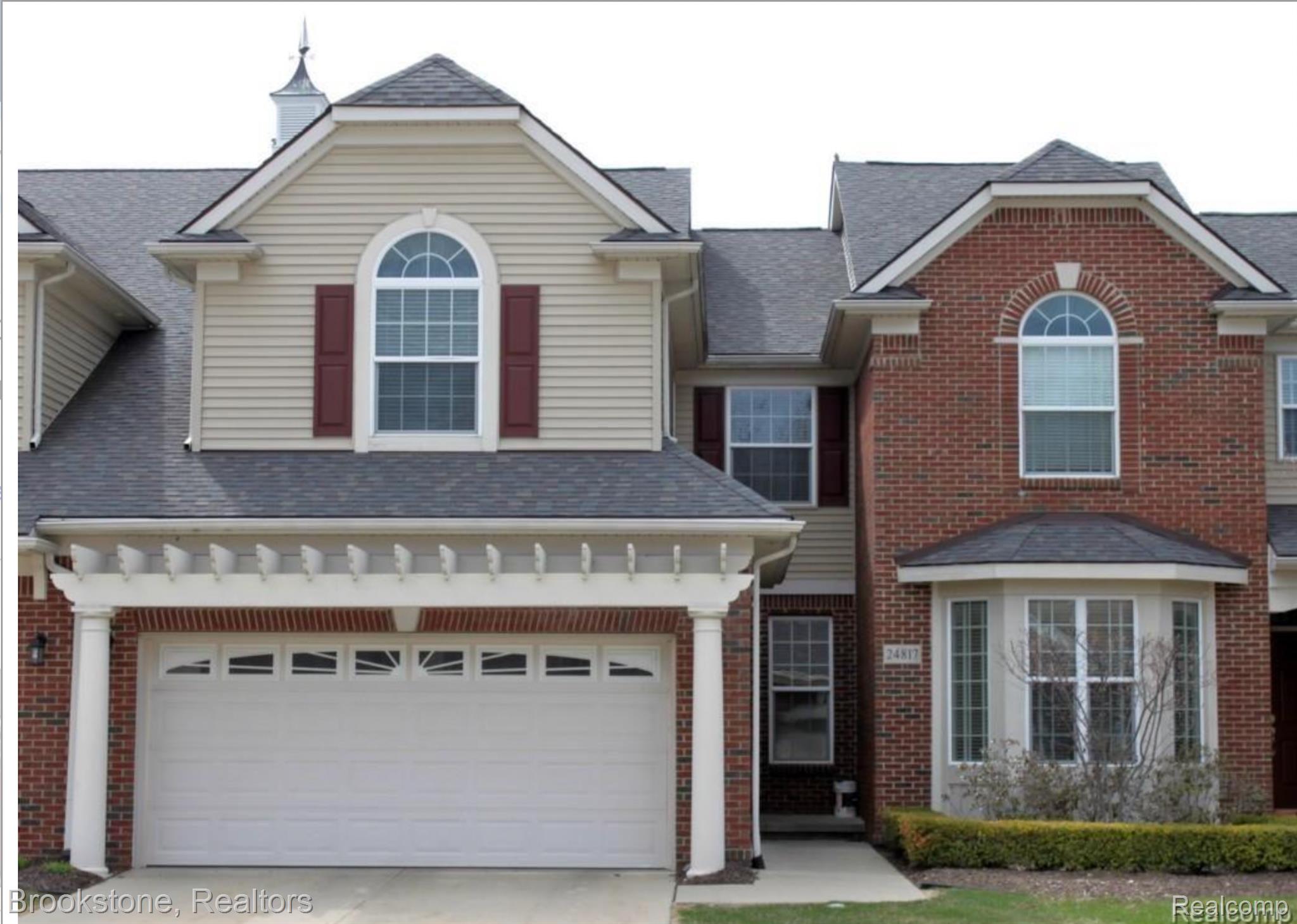 24817 VALLEYWOOD Drive