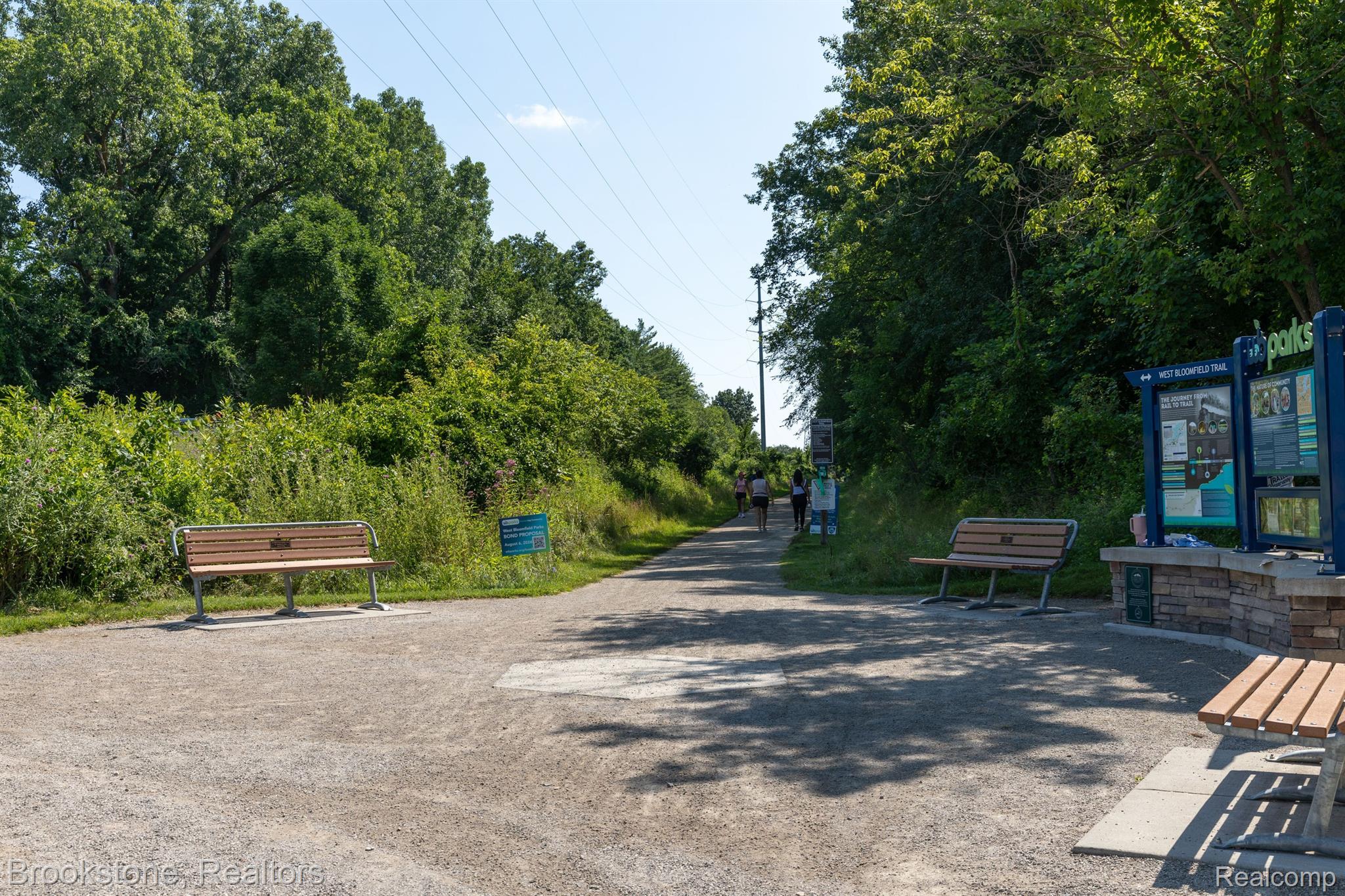 5072 FAR RAVINE