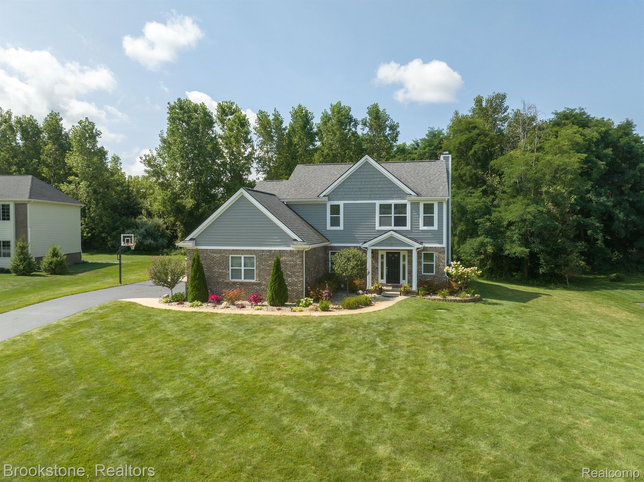 7145 INGOMAR Lane