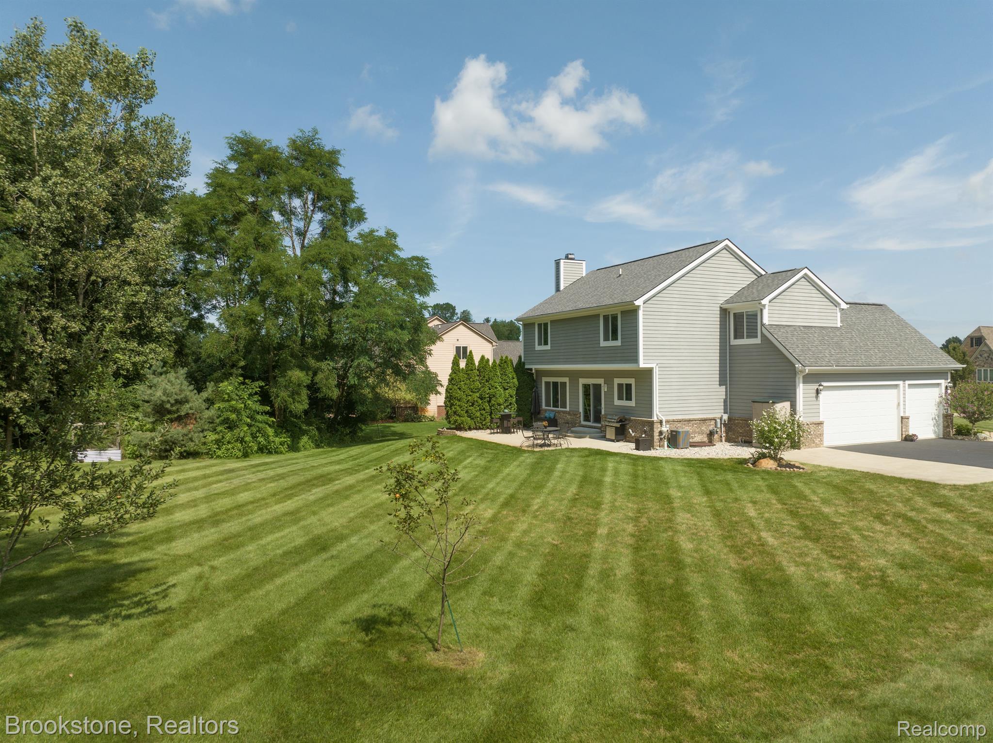7145 INGOMAR Lane