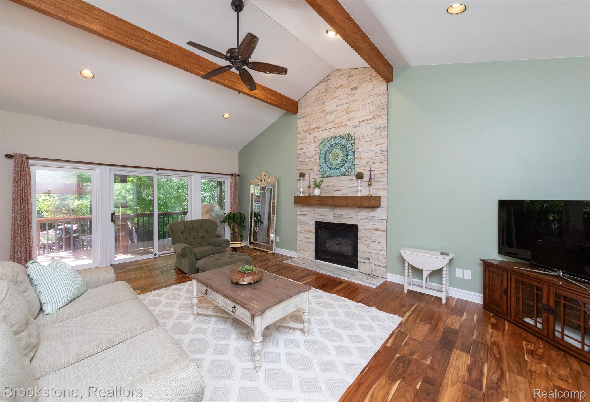 6515 CUTHBERT Road