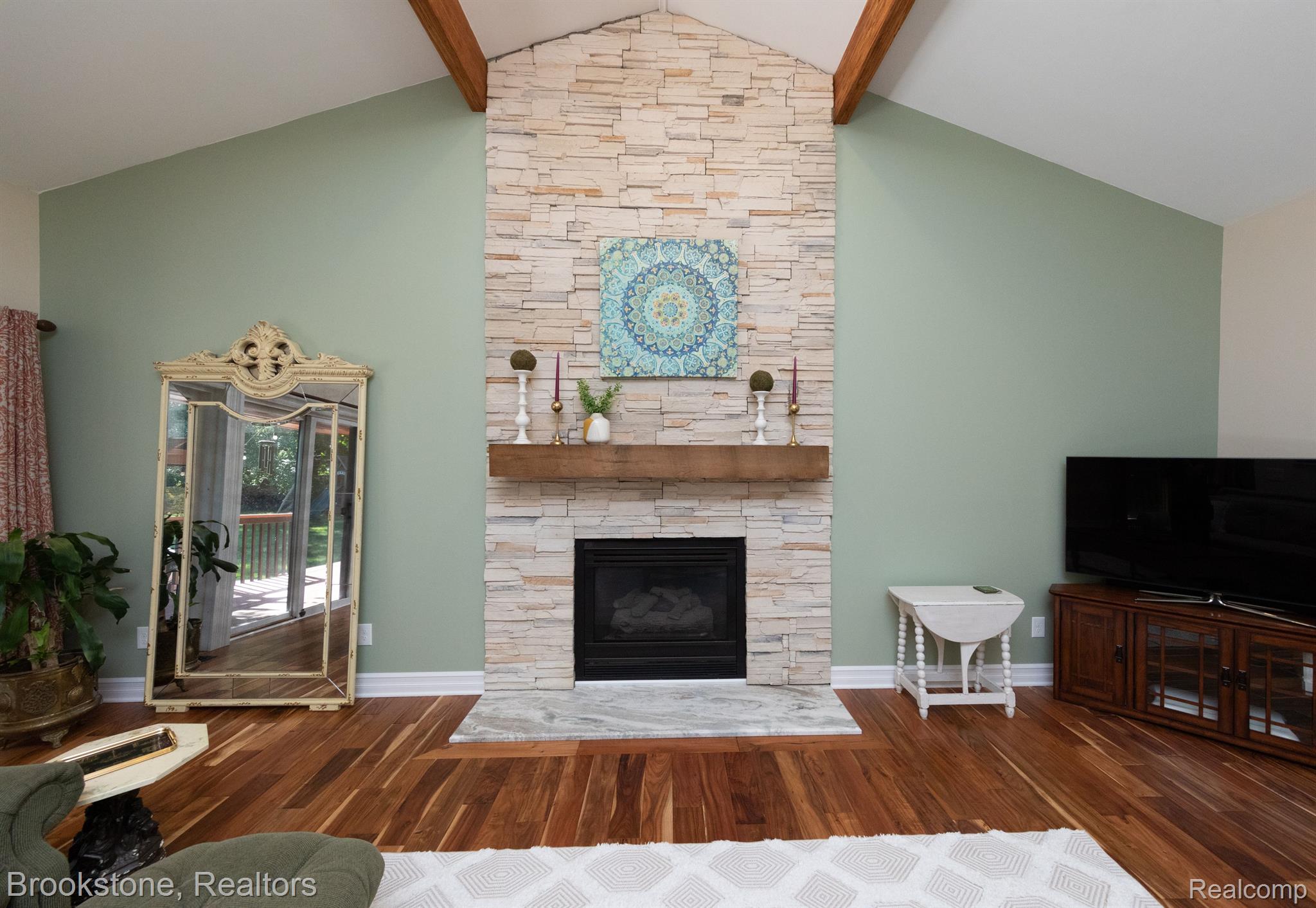 6515 CUTHBERT Road