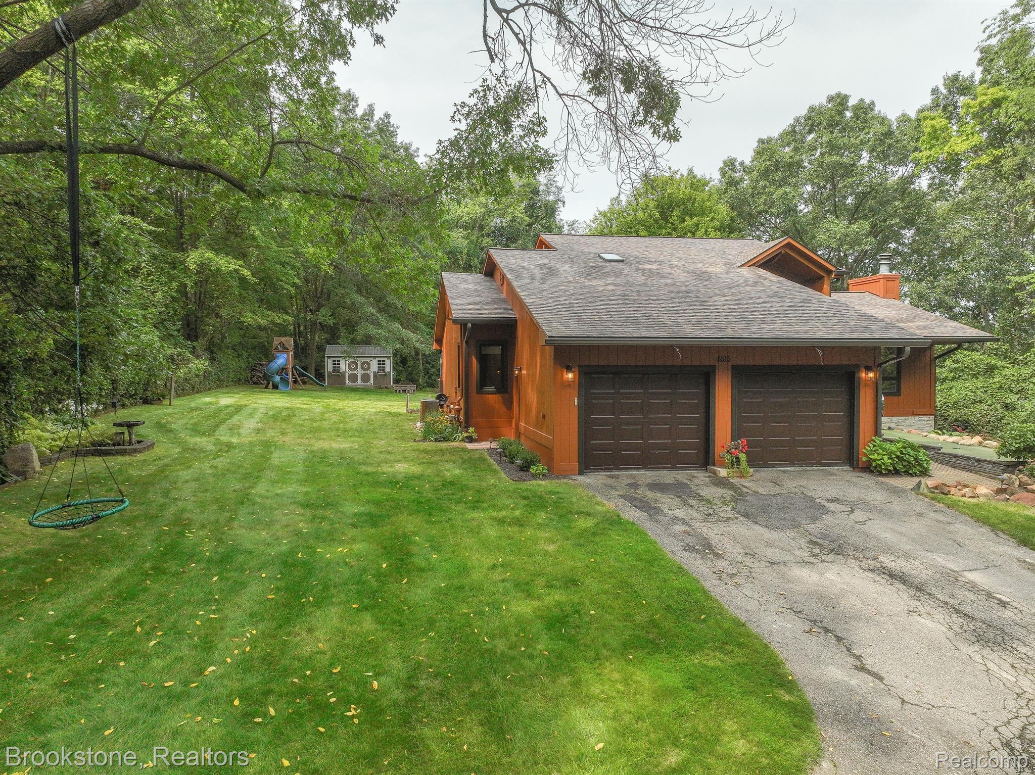 6515 CUTHBERT Road
