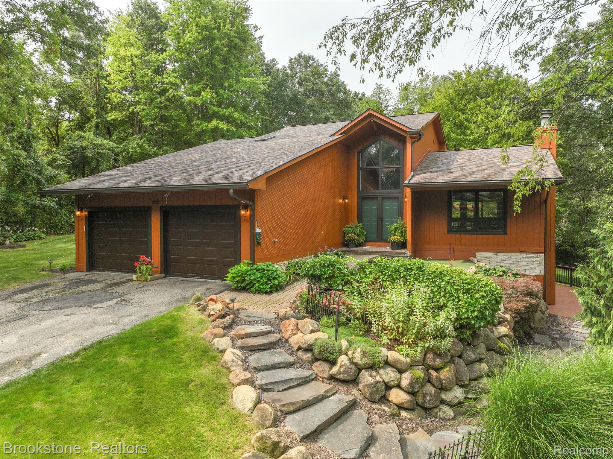 6515 CUTHBERT Road