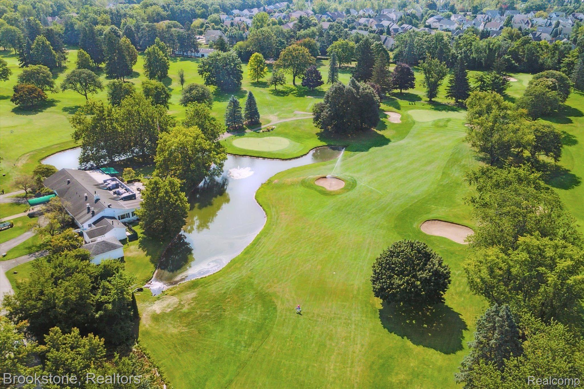 7660 CRESTMORE Street