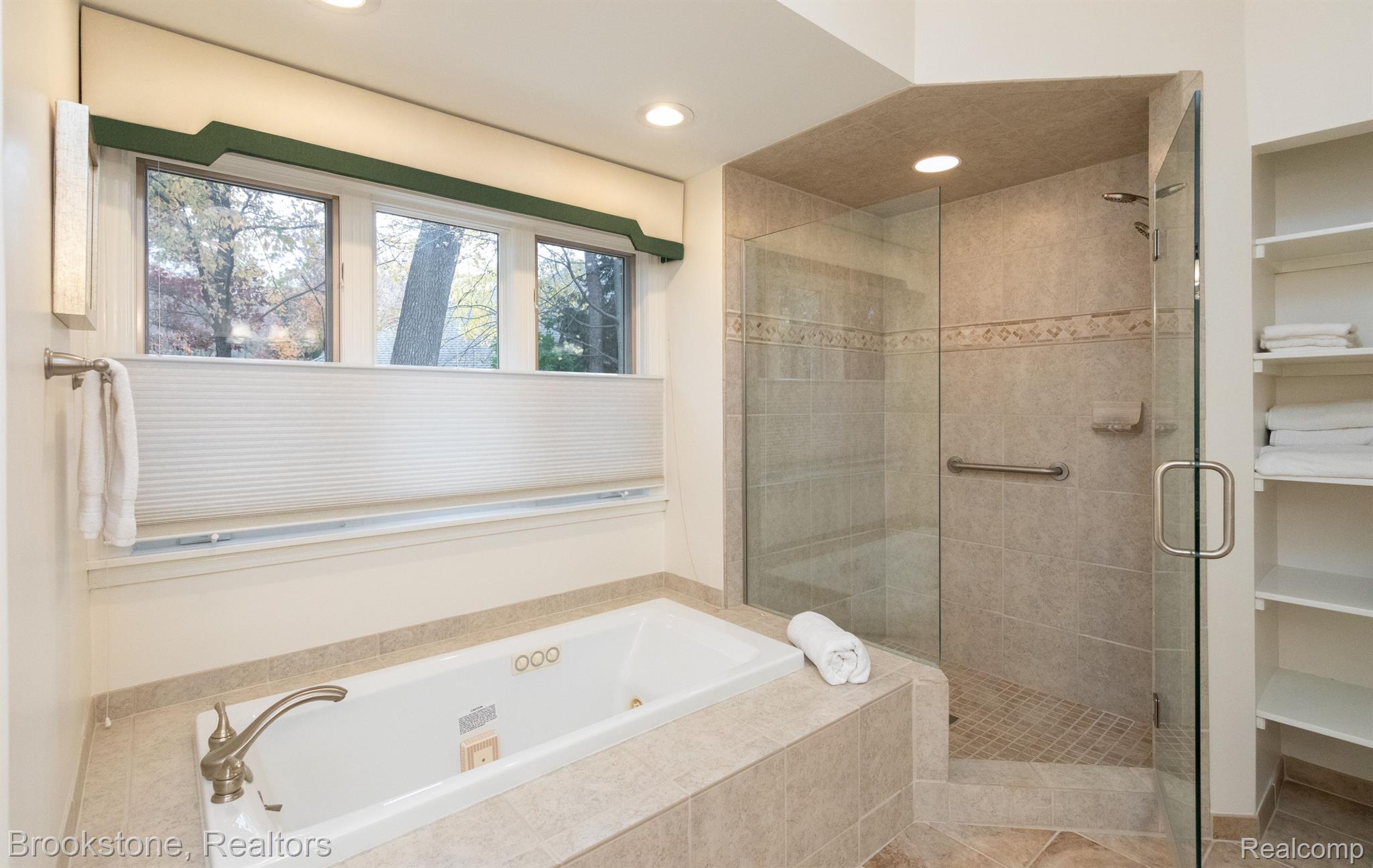 10109 BOULDER Pass