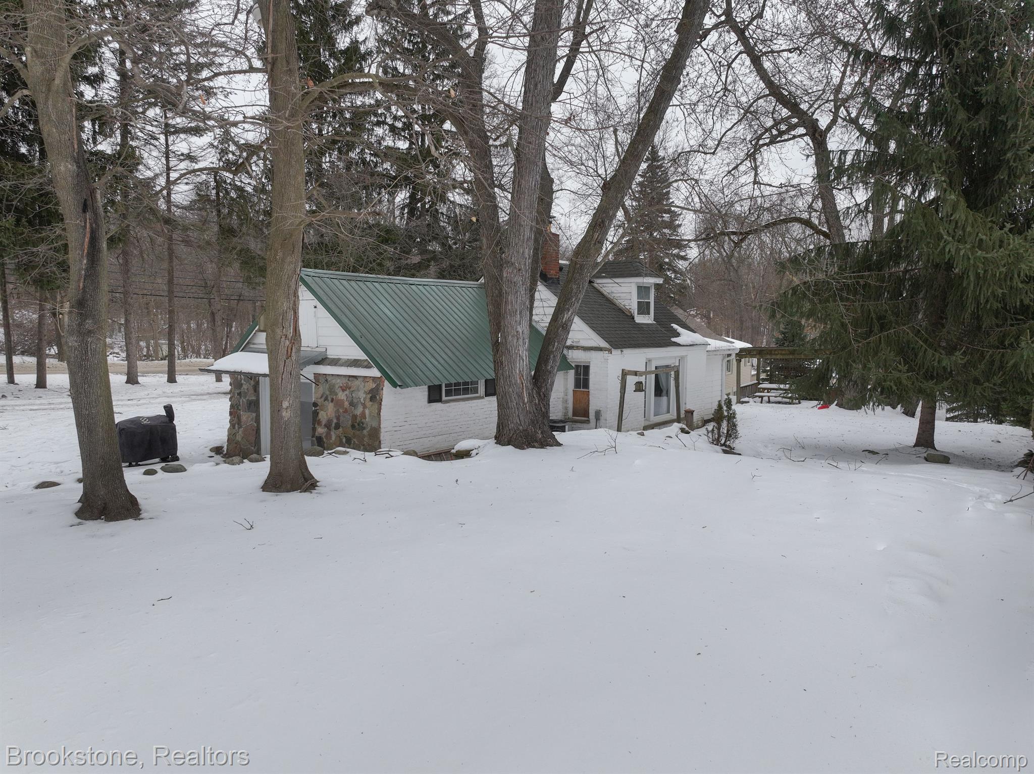 1456 INDIAN LAKE Road