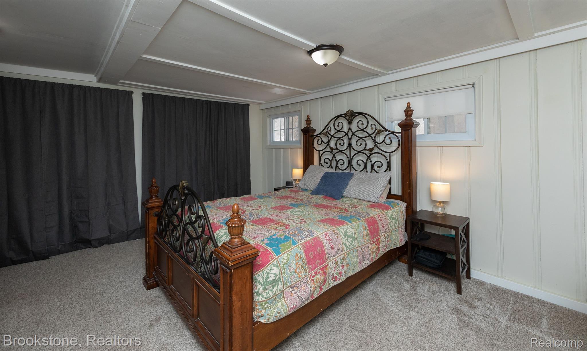 1456 INDIAN LAKE Road