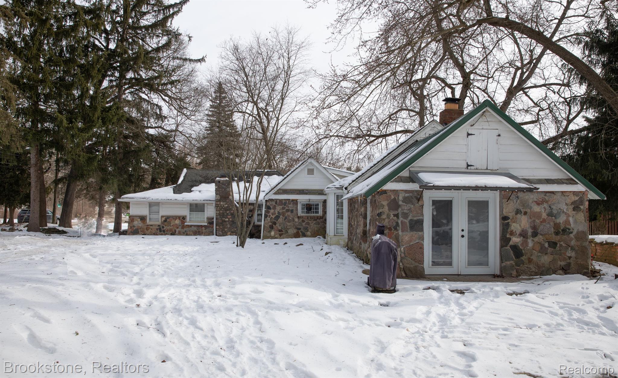 1456 INDIAN LAKE Road