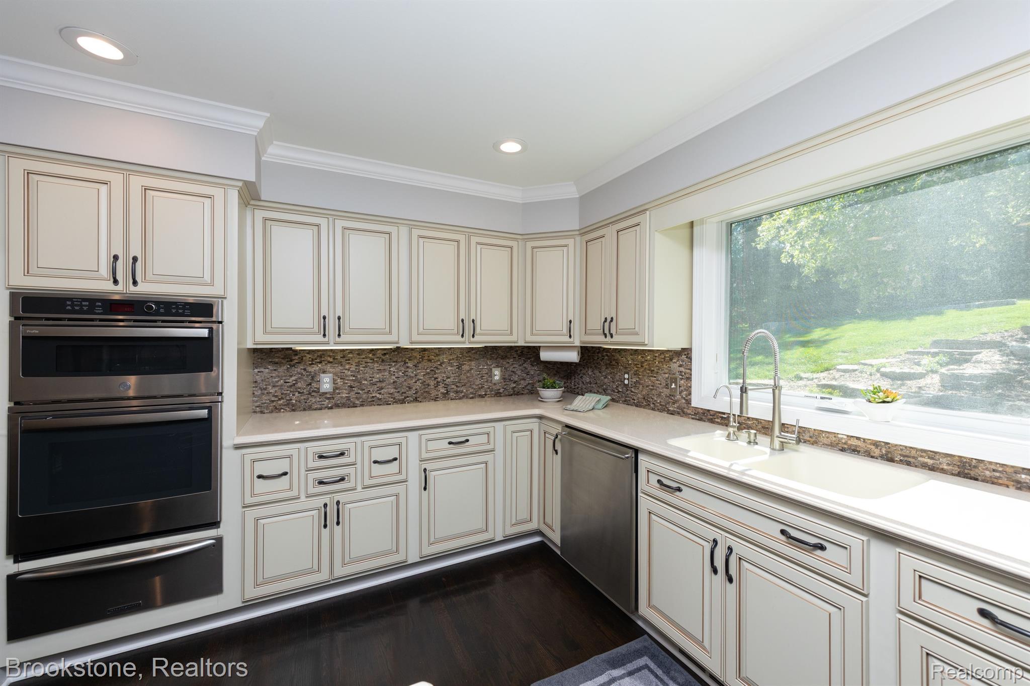 4780 CIDER HILL Drive