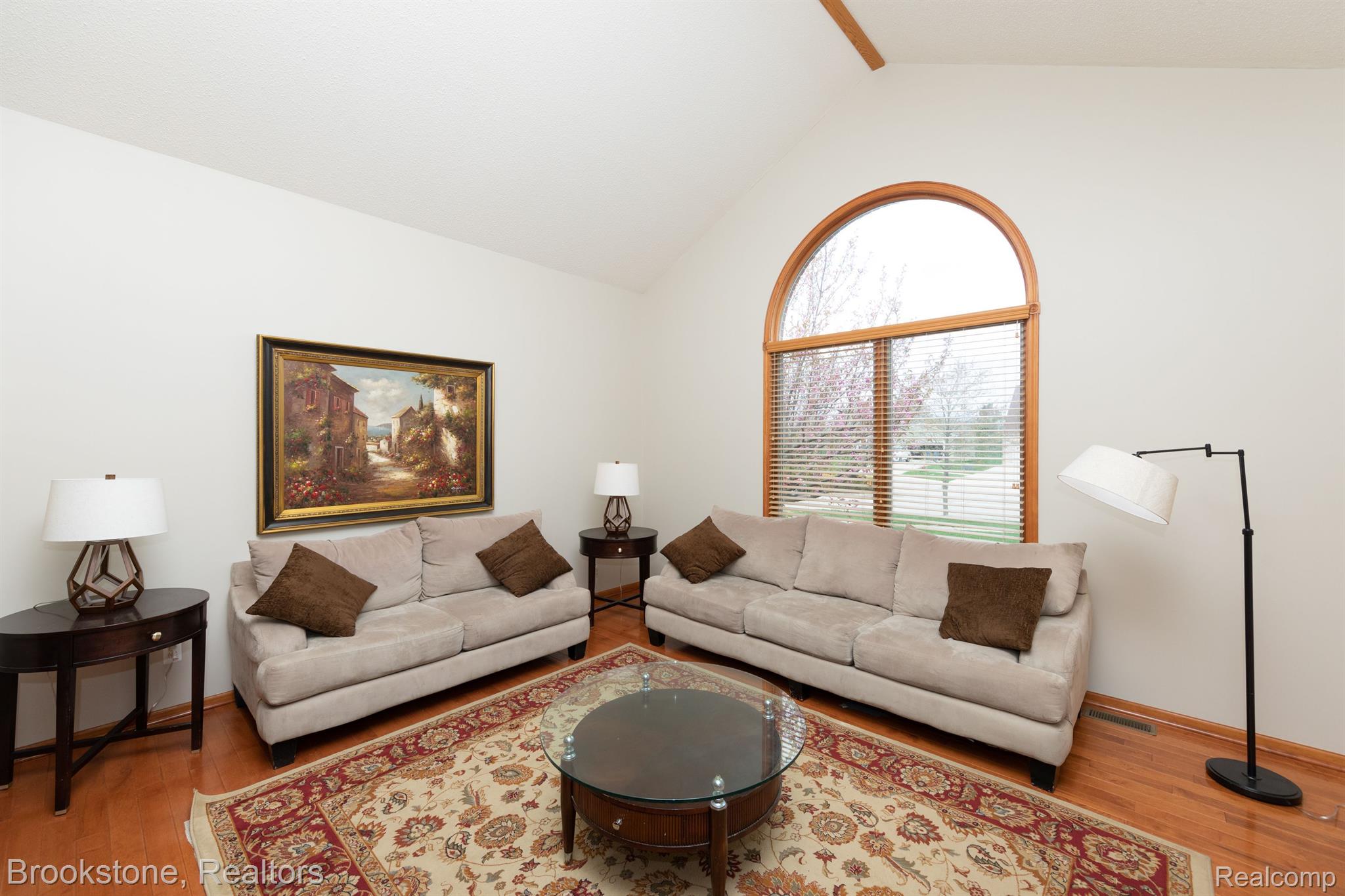 448 MARBLEWOOD Lane