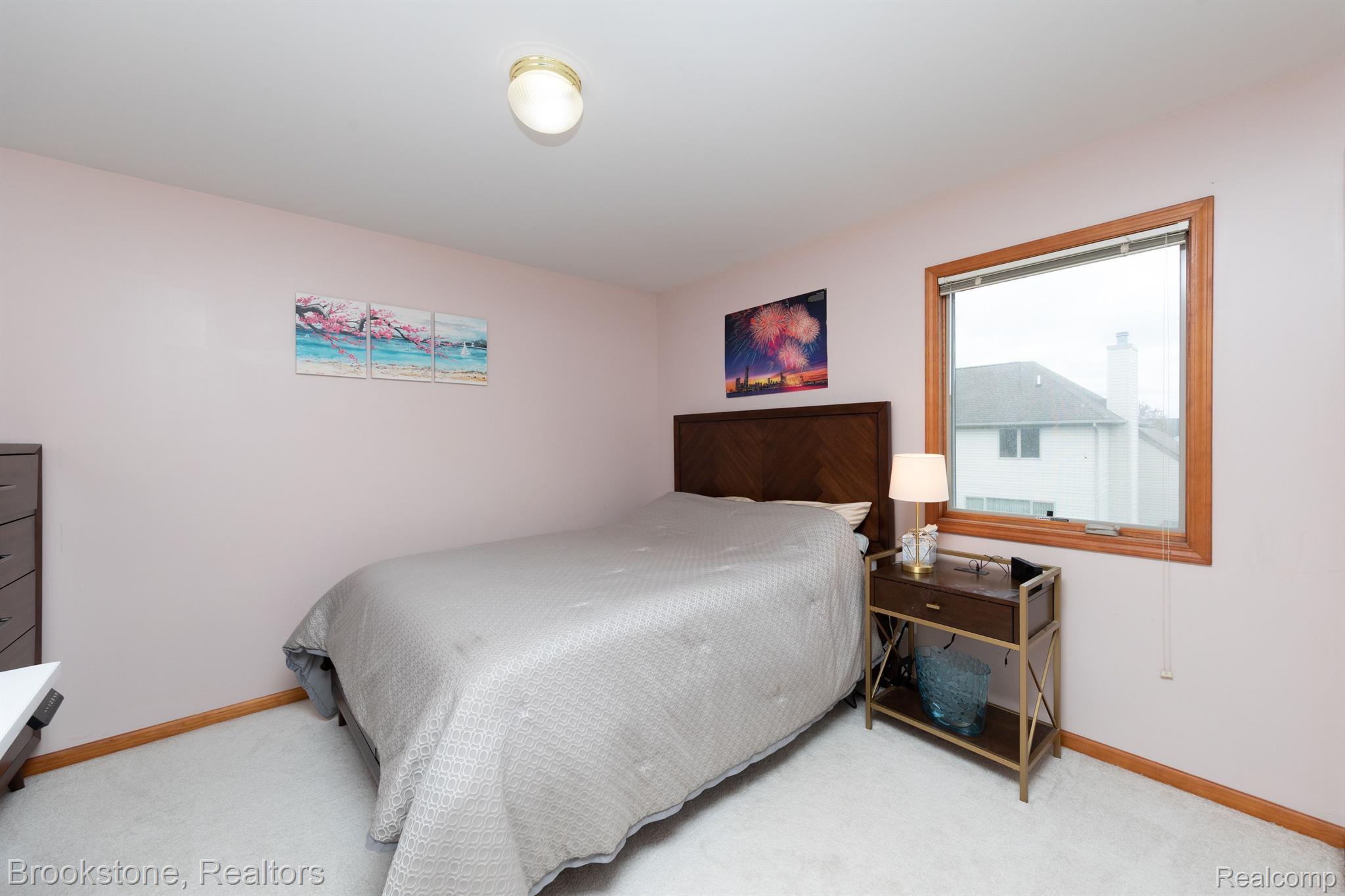 448 MARBLEWOOD Lane
