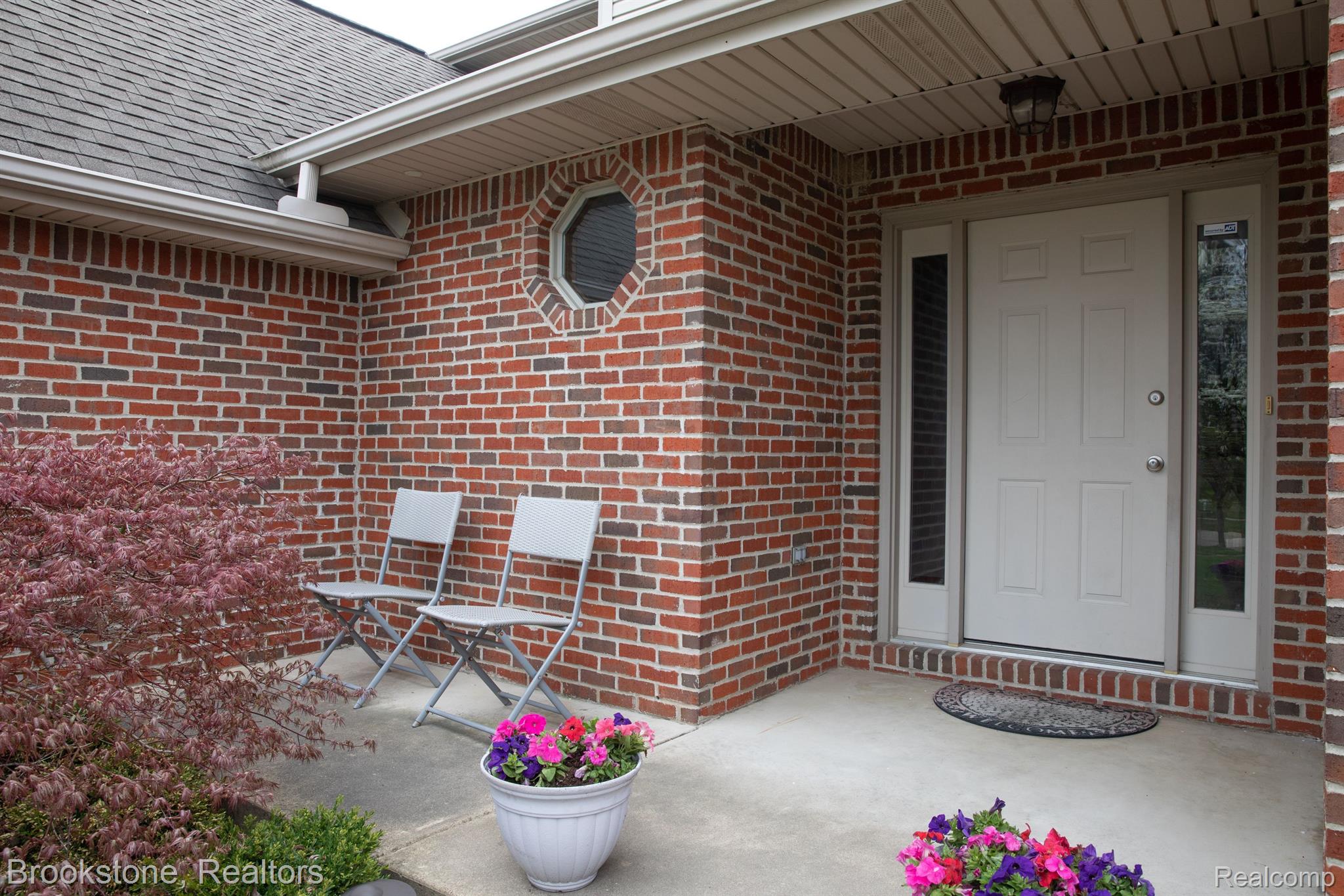 448 MARBLEWOOD Lane