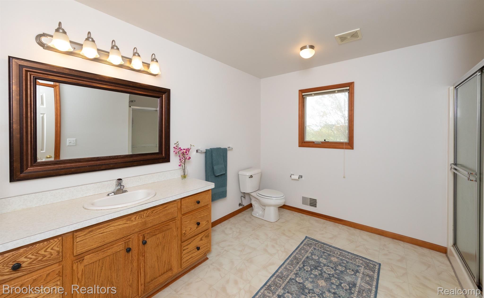 448 MARBLEWOOD Lane