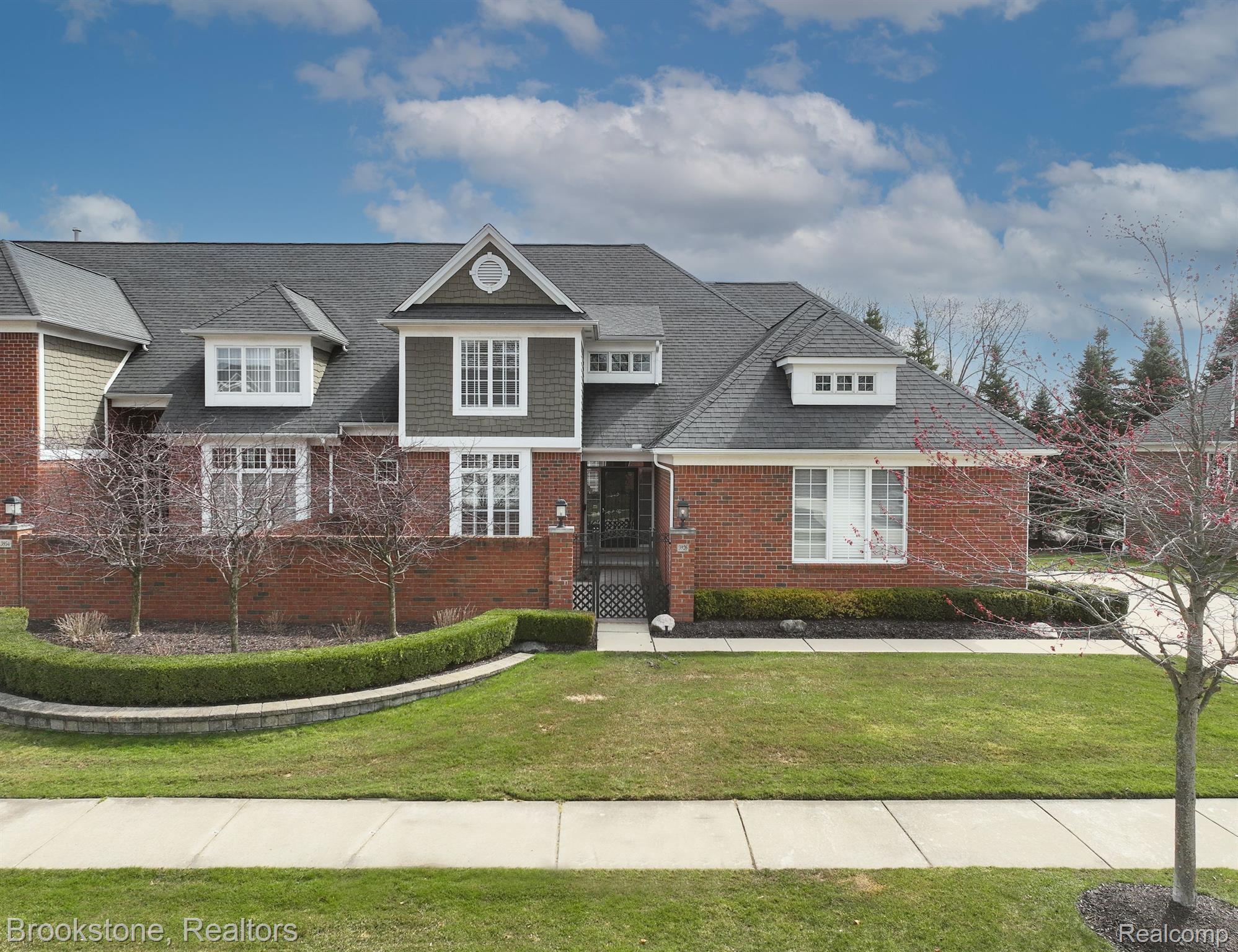 3926 APPALOOSA Drive