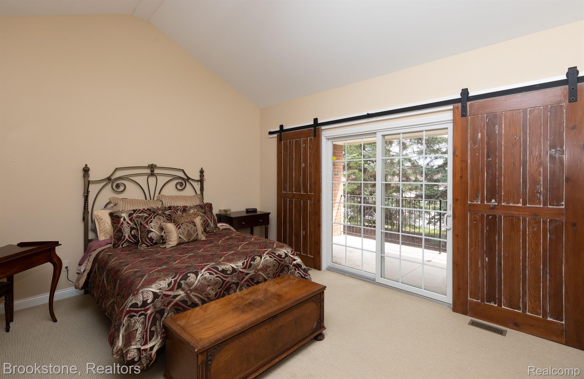 3926 APPALOOSA Drive