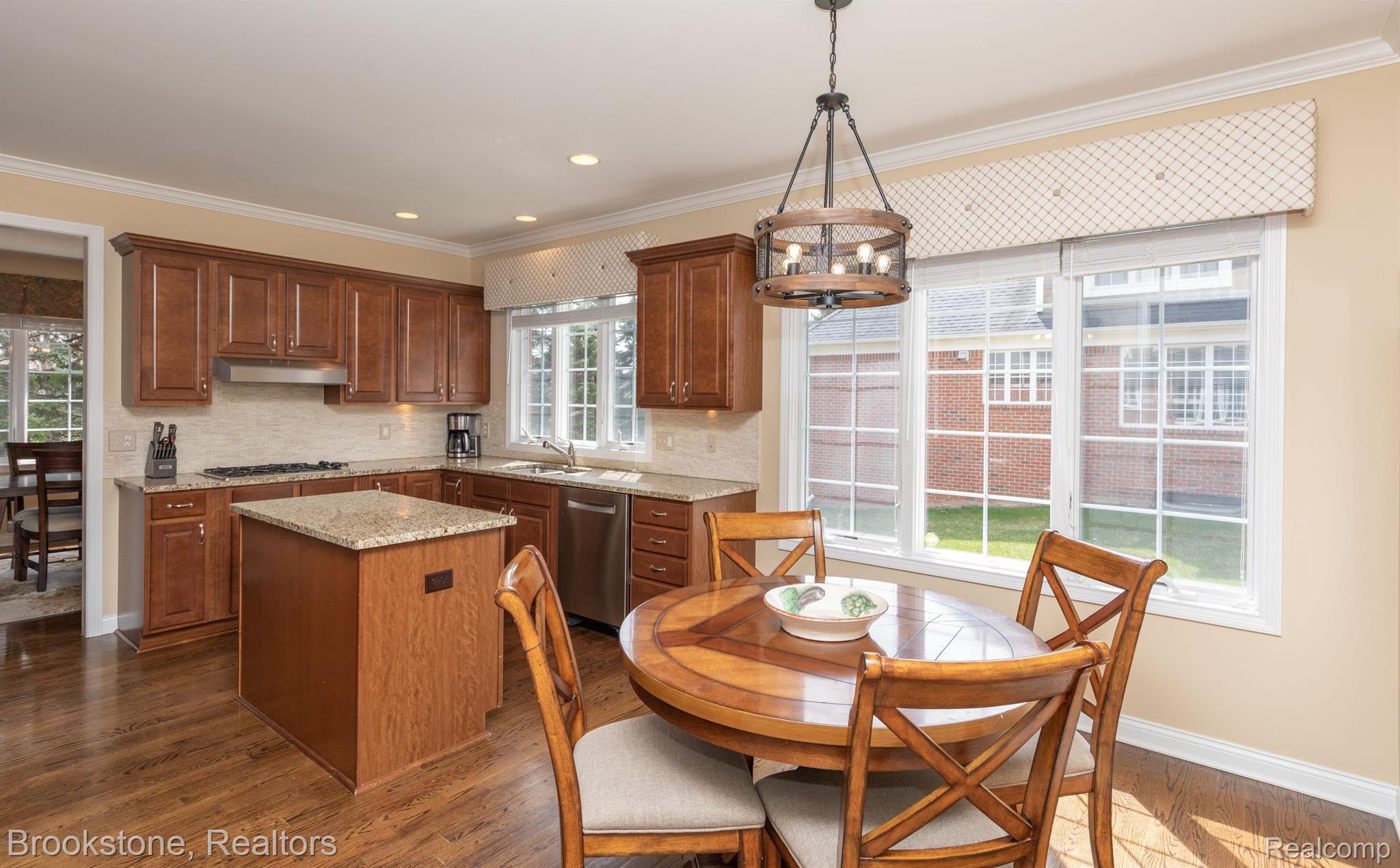 3926 APPALOOSA Drive