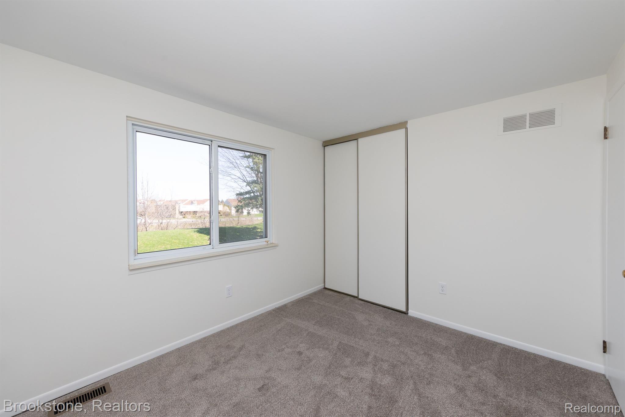 15865 THUNDER RIDGE Court