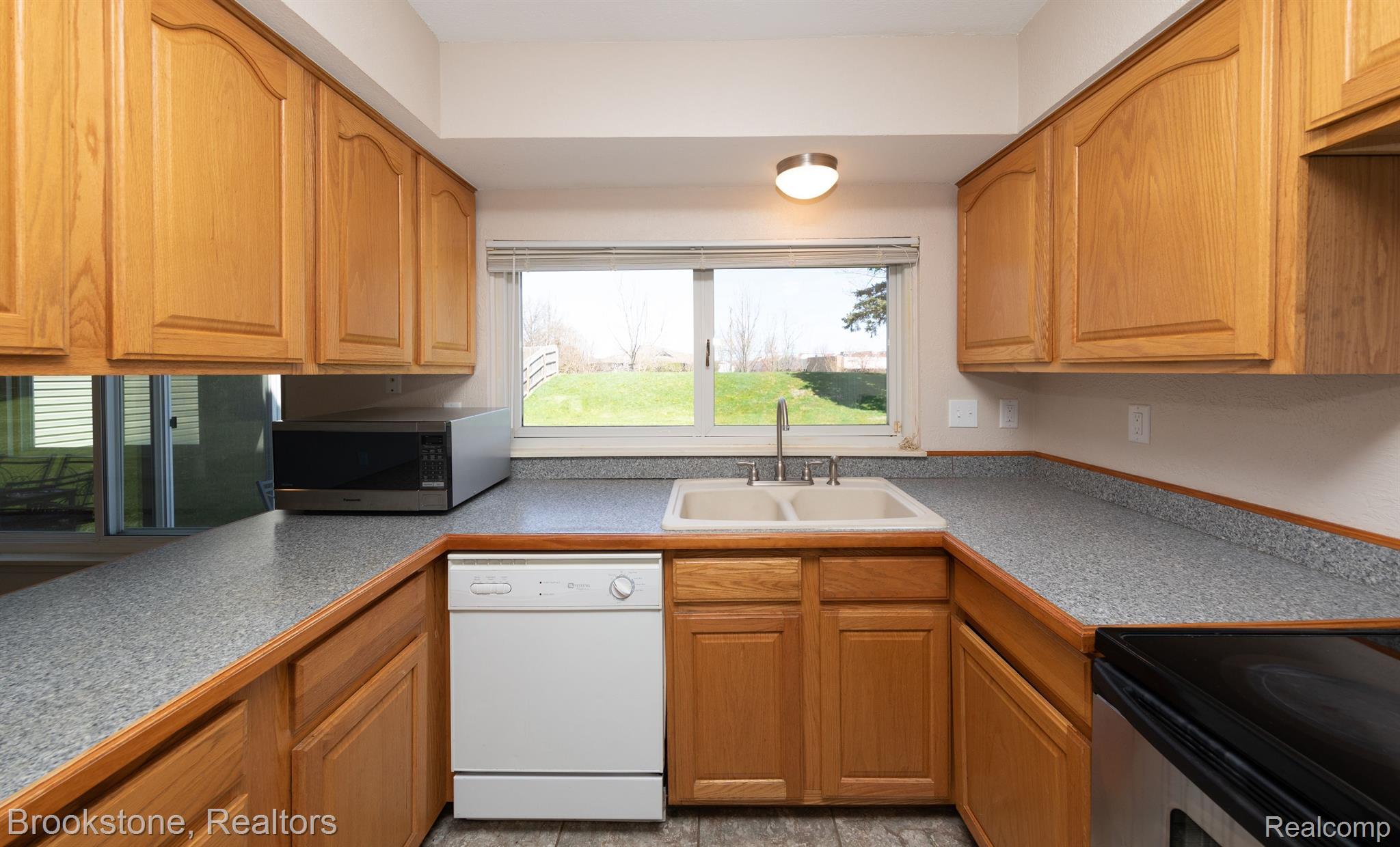 15865 THUNDER RIDGE Court