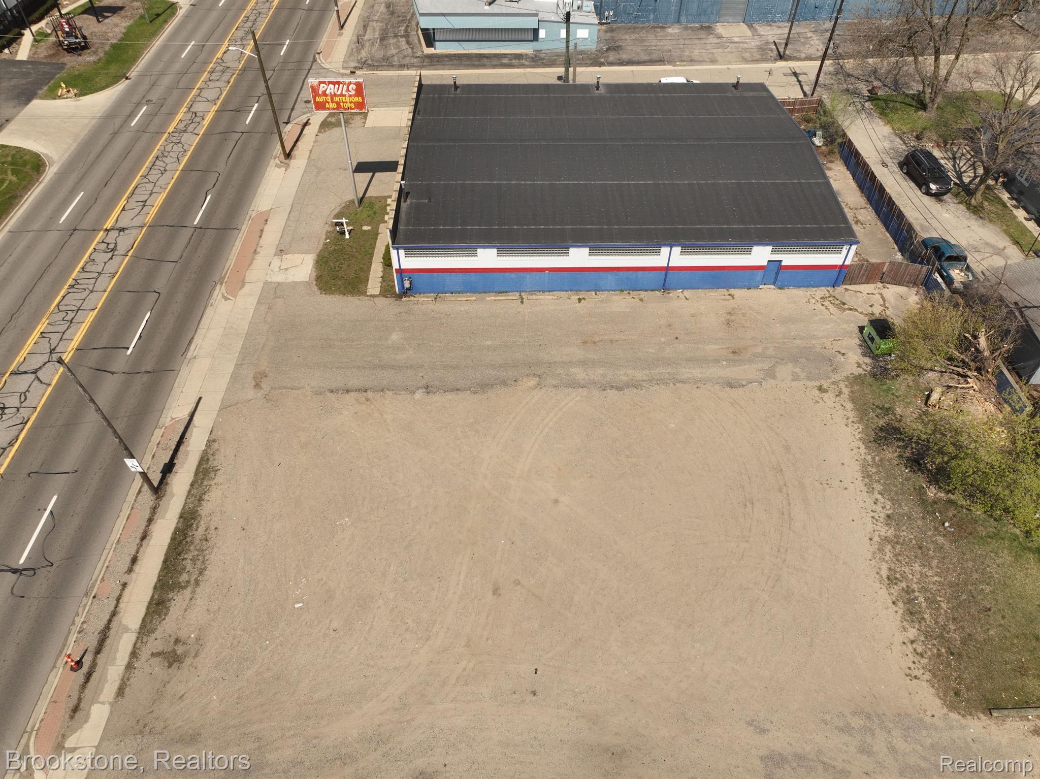 700 CESAR E CHAVEZ Avenue