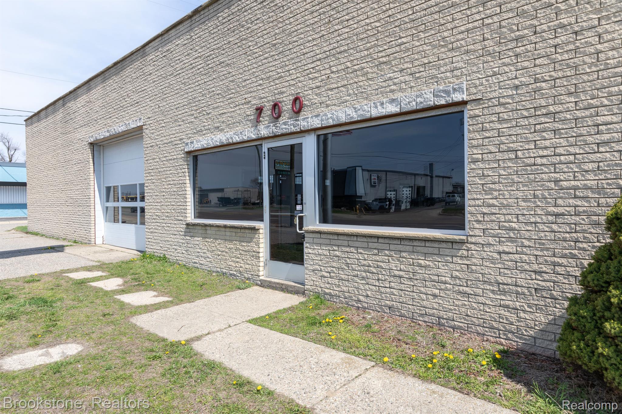 700 CESAR E CHAVEZ Avenue