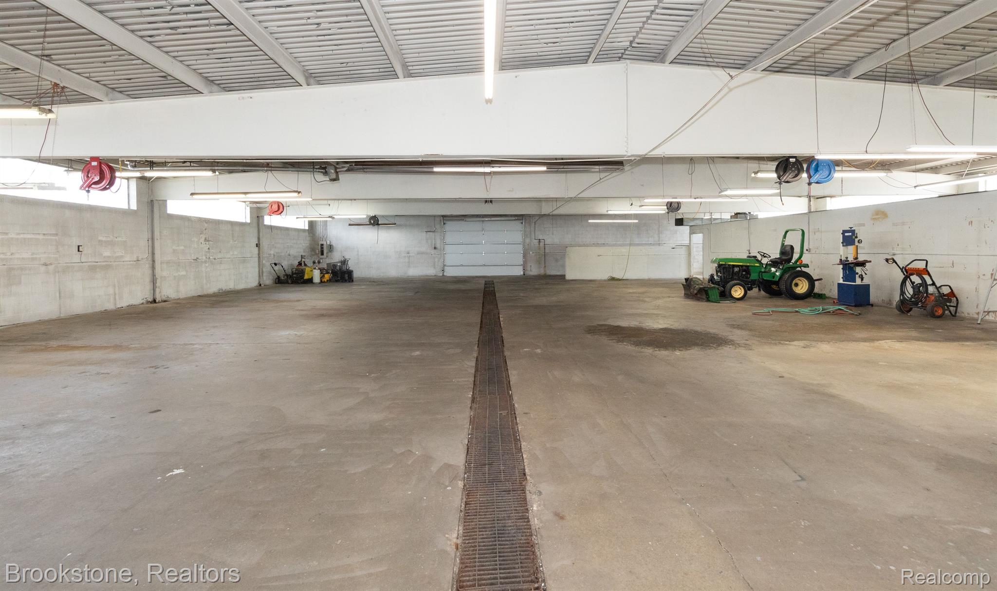 700 CESAR E CHAVEZ Avenue