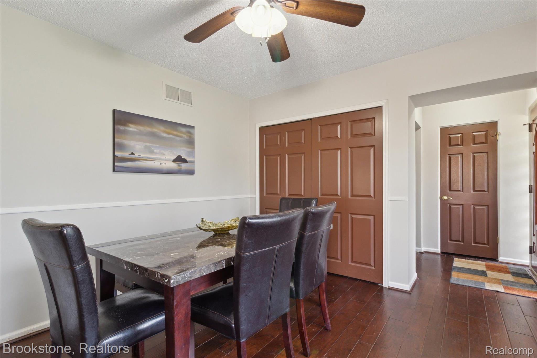 1475 AVONDALE Street