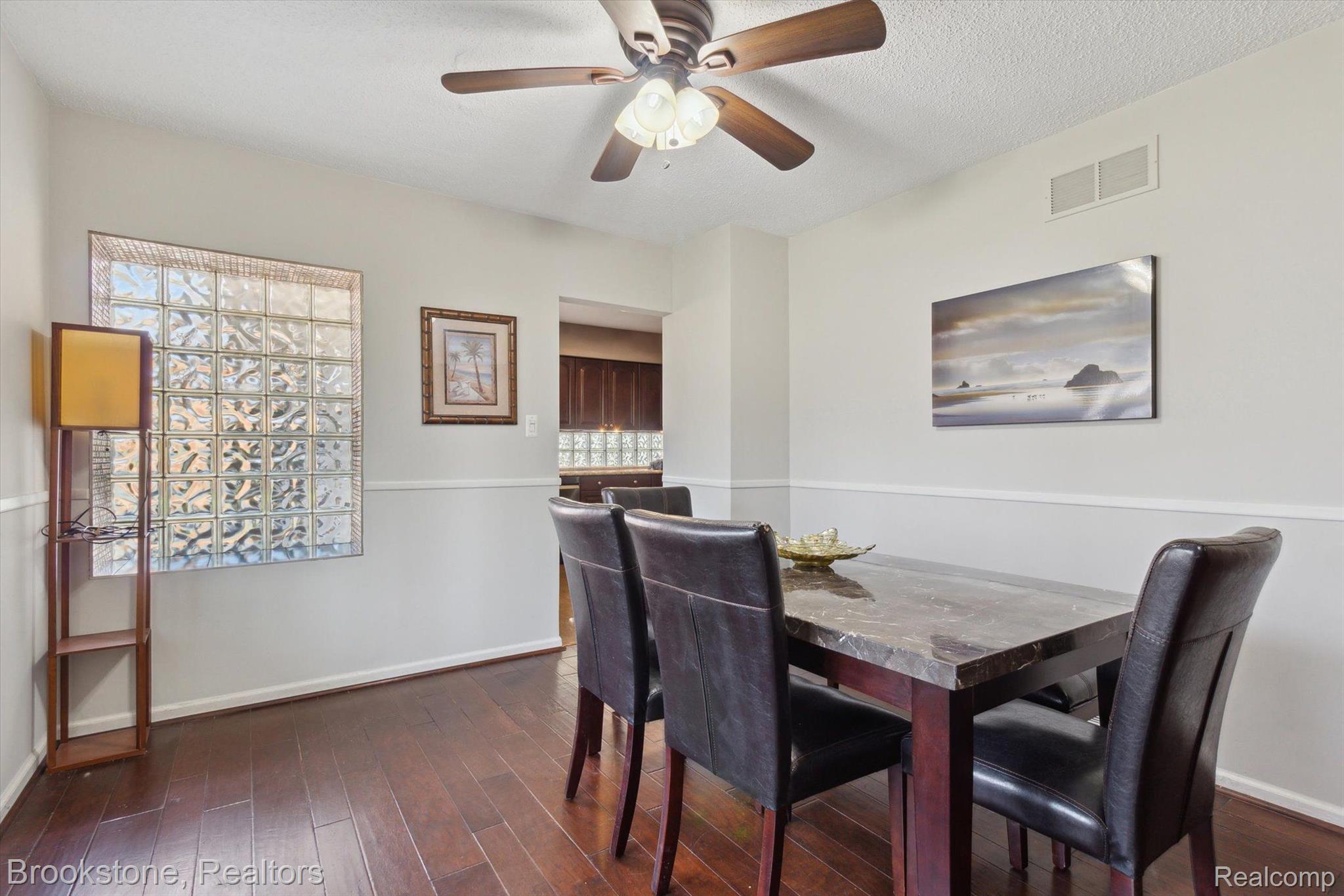 1475 AVONDALE Street