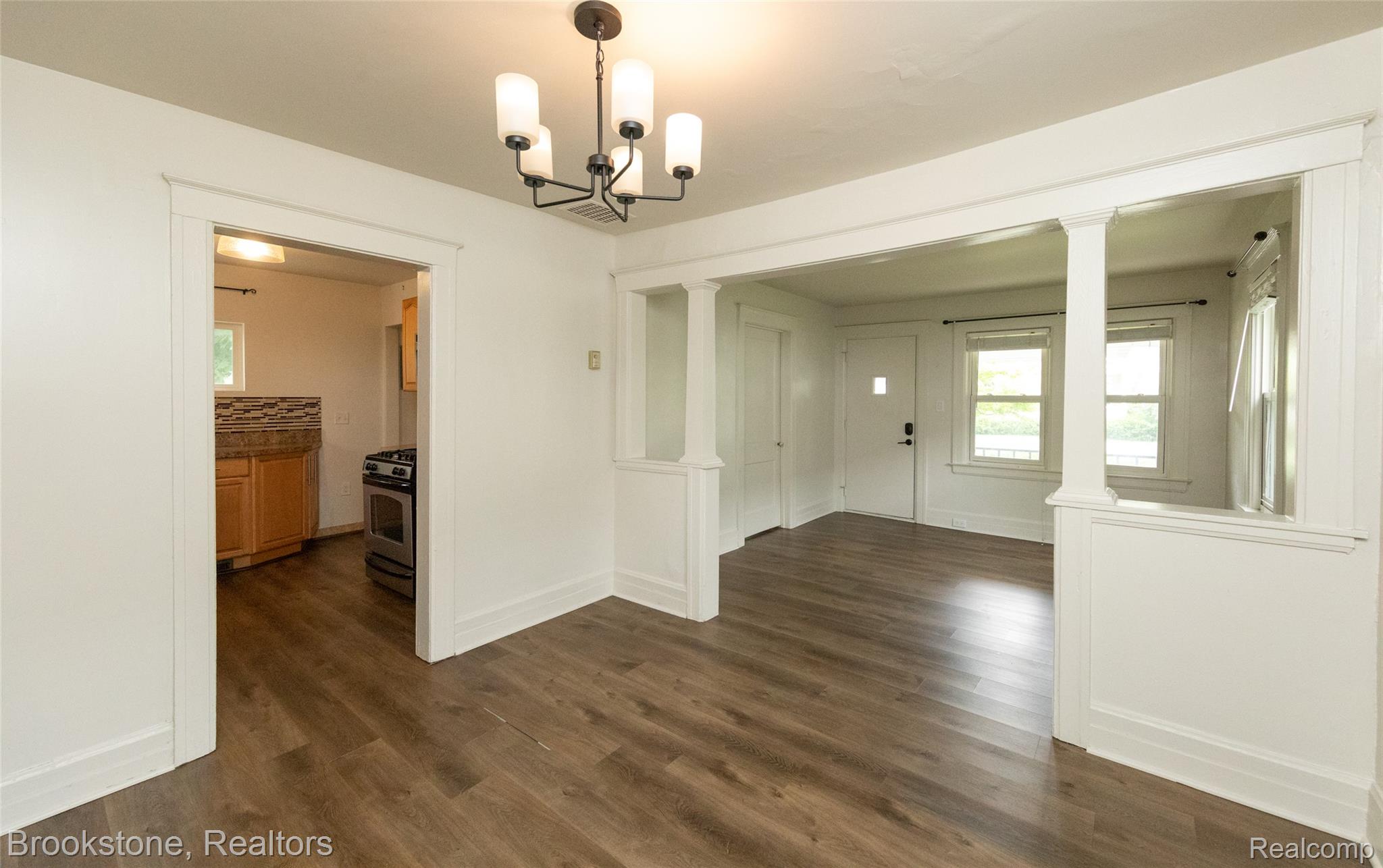 3261 GRIFFITH Avenue