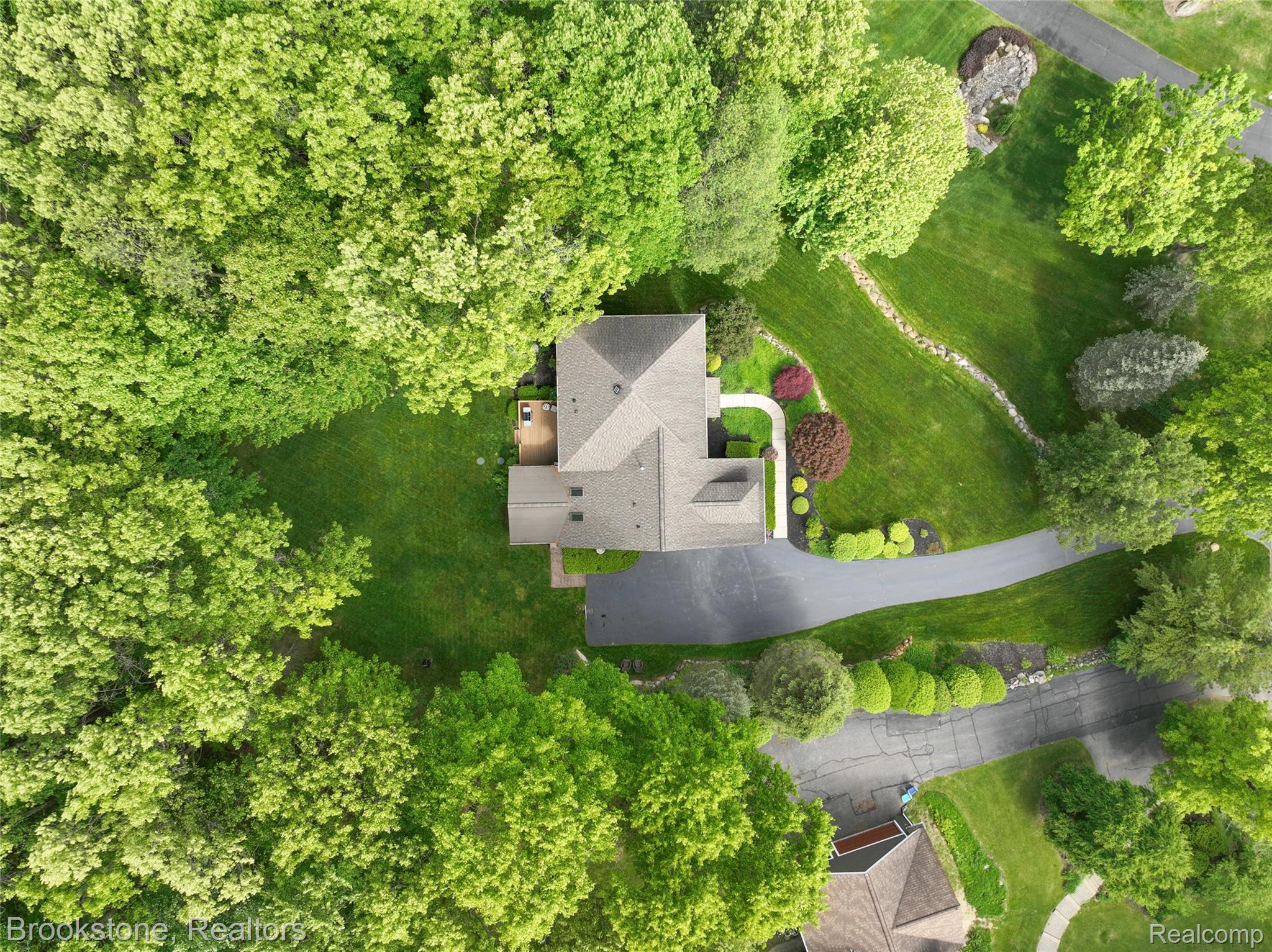 10207 Boulder Pass