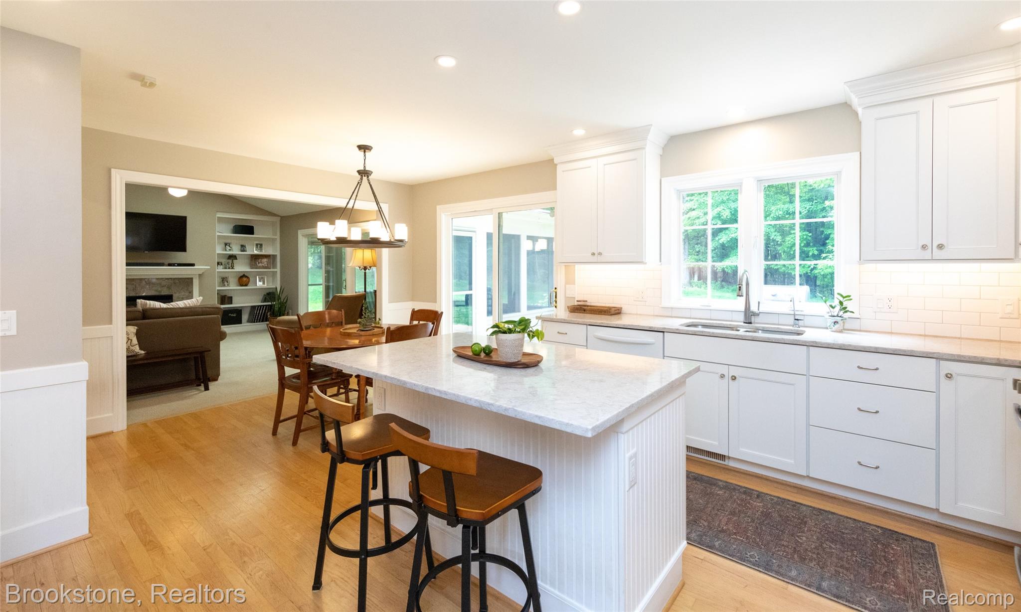 10207 Boulder Pass