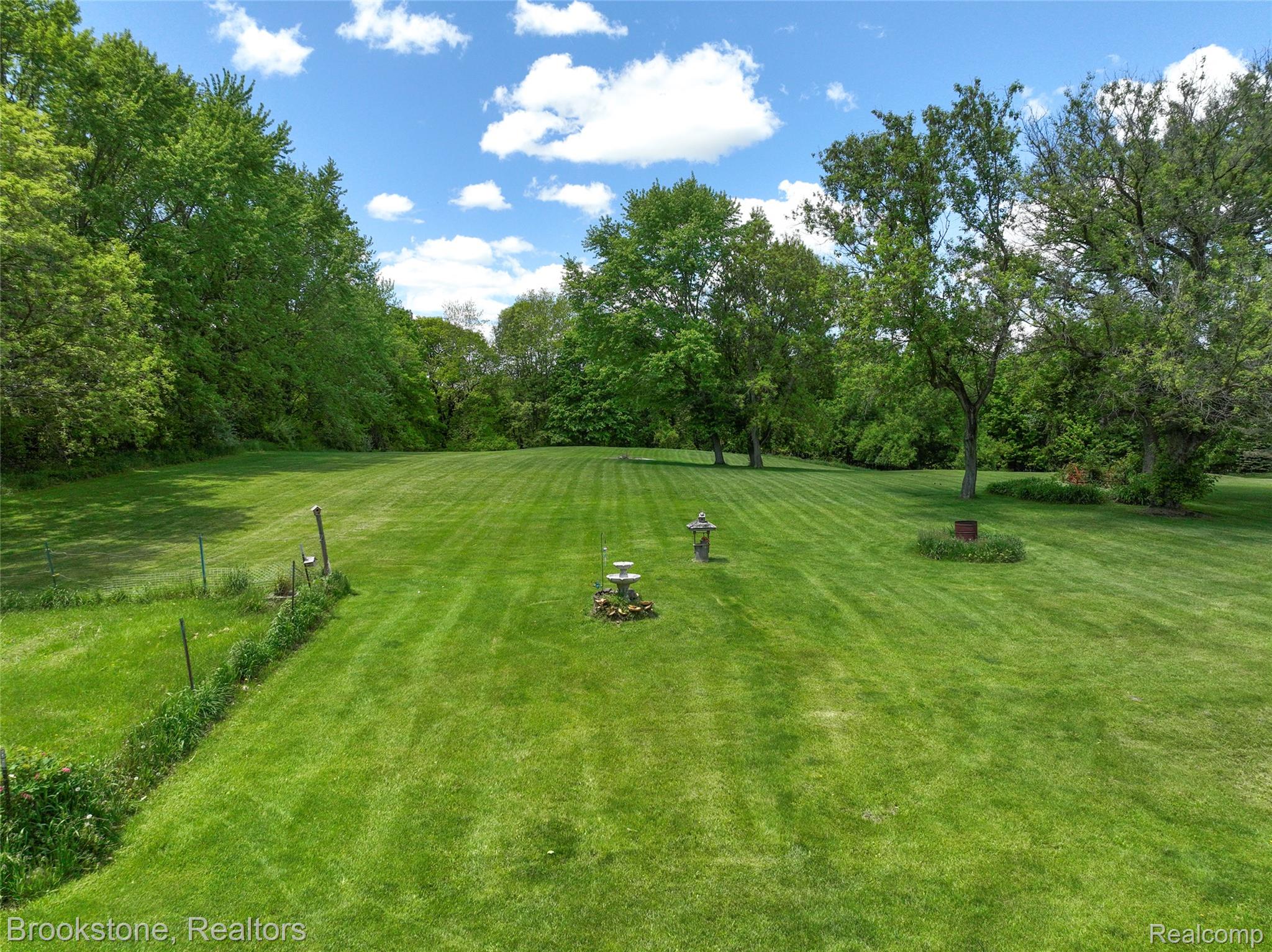 2220 S Hadley Road
