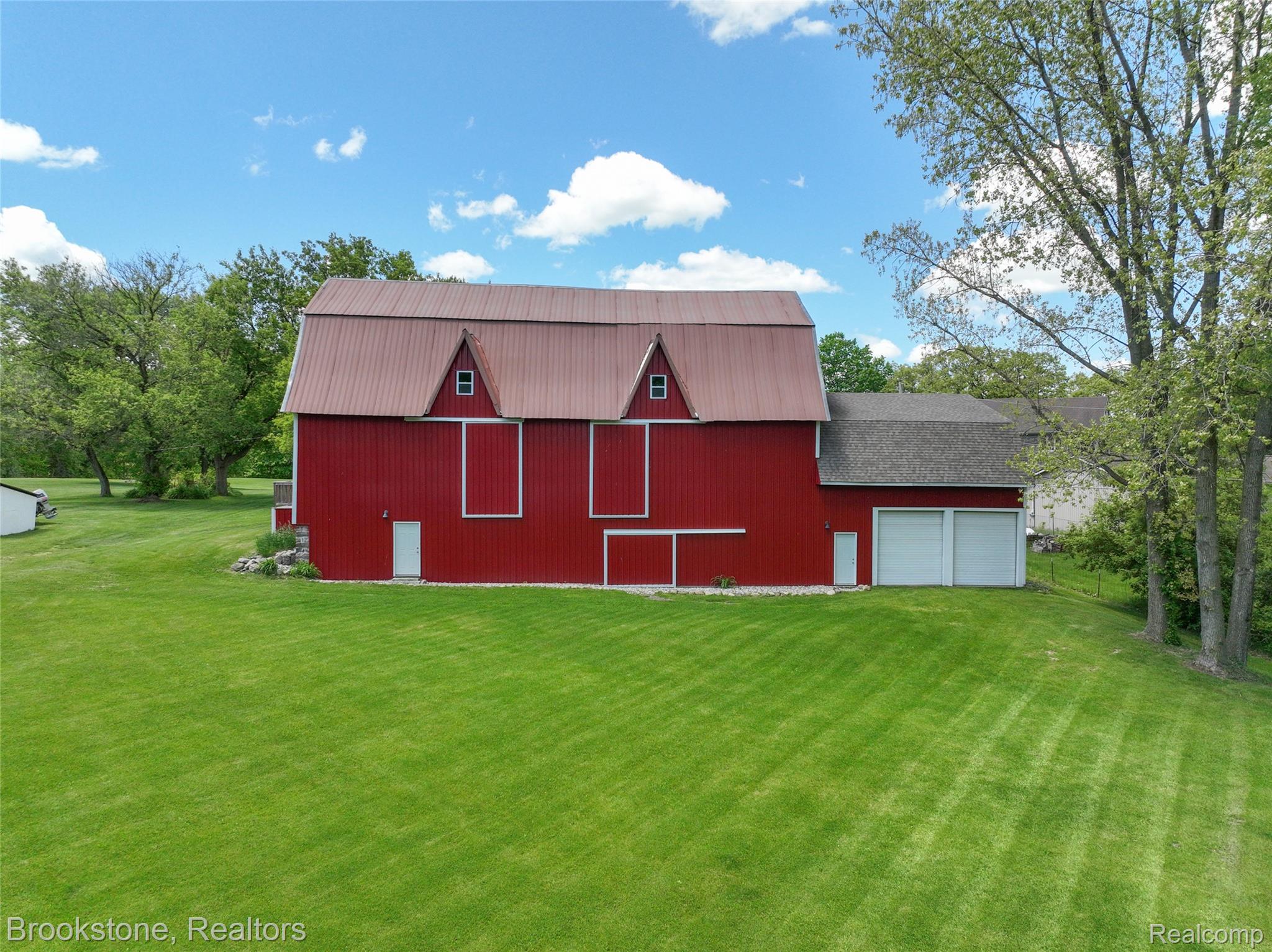 2220 S Hadley Road